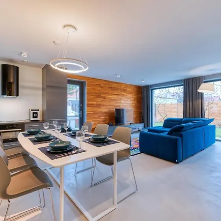 ヴィラ Dom Jednorodzinny