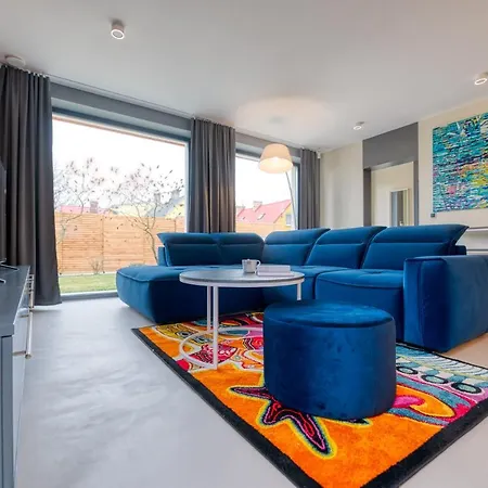 Dom Jednorodzinny ヴィラ *